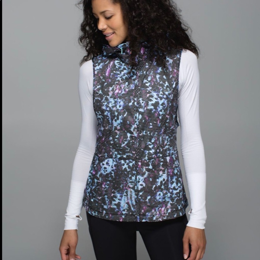 Lululemon Pack it vest